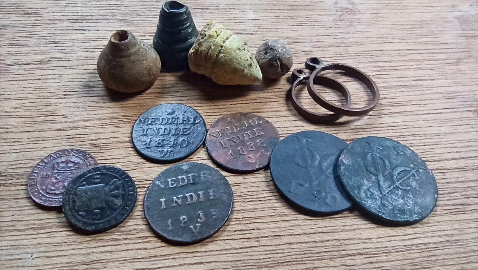 Coins & Currency - Netherland, Chinese & Asian Money