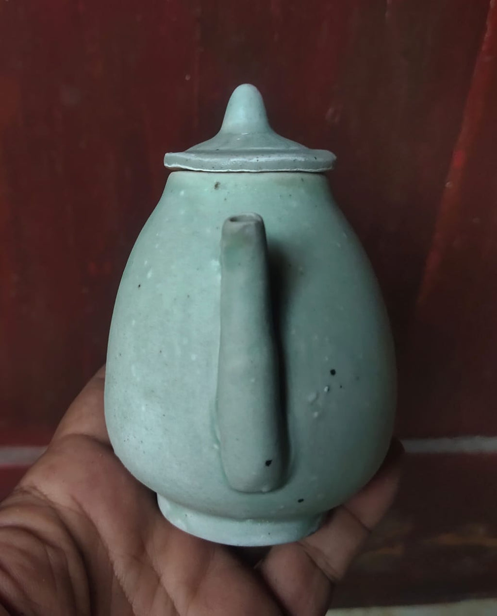 Chinese porcelain | Estimated Yuan | Small Ewer