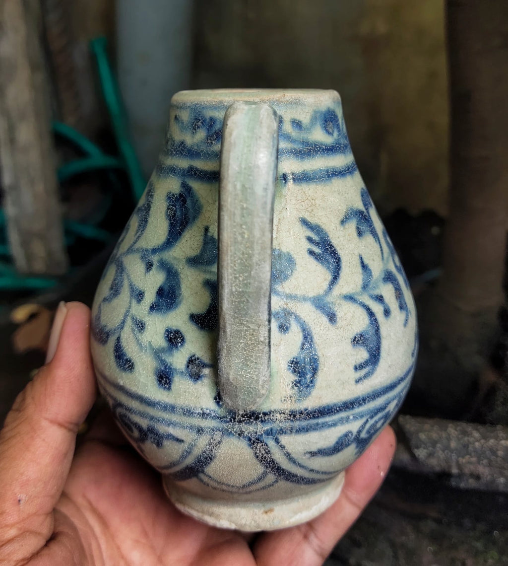 Chinese porcelain | Estimated Yuan | Small BW Ewer