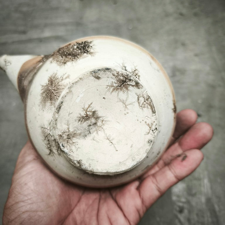 Chinese porcelain | Estimated Han Tang | Medium Ewer