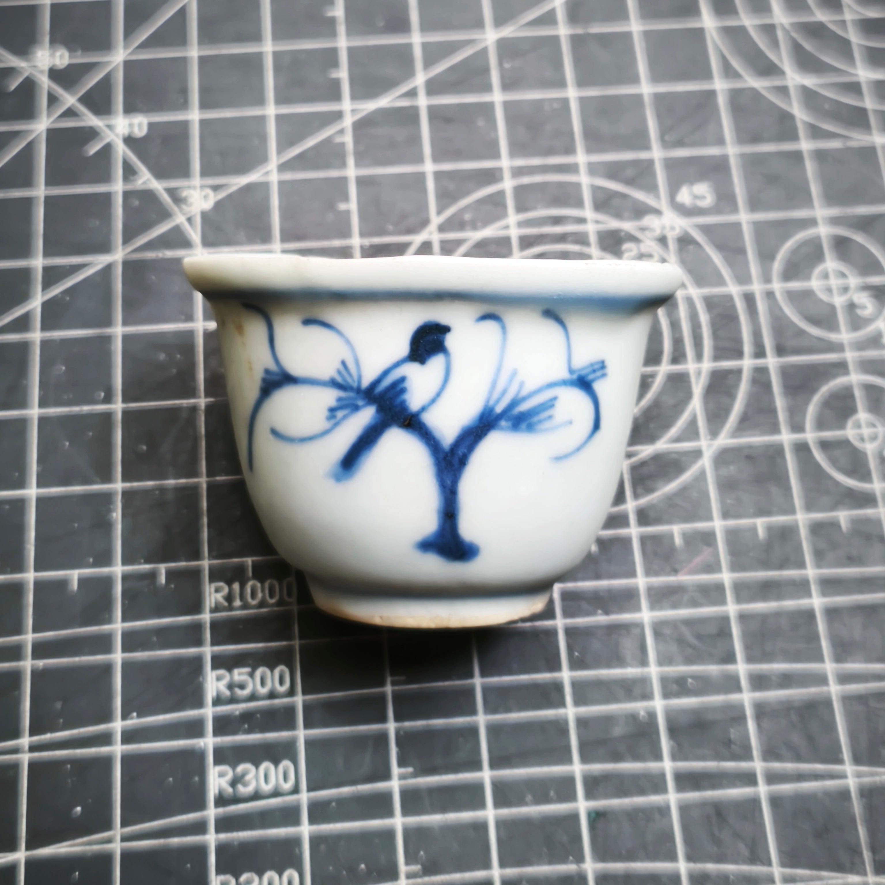 Ming Dynasty Porcelain Drinking Cup | ArtefactsHunter