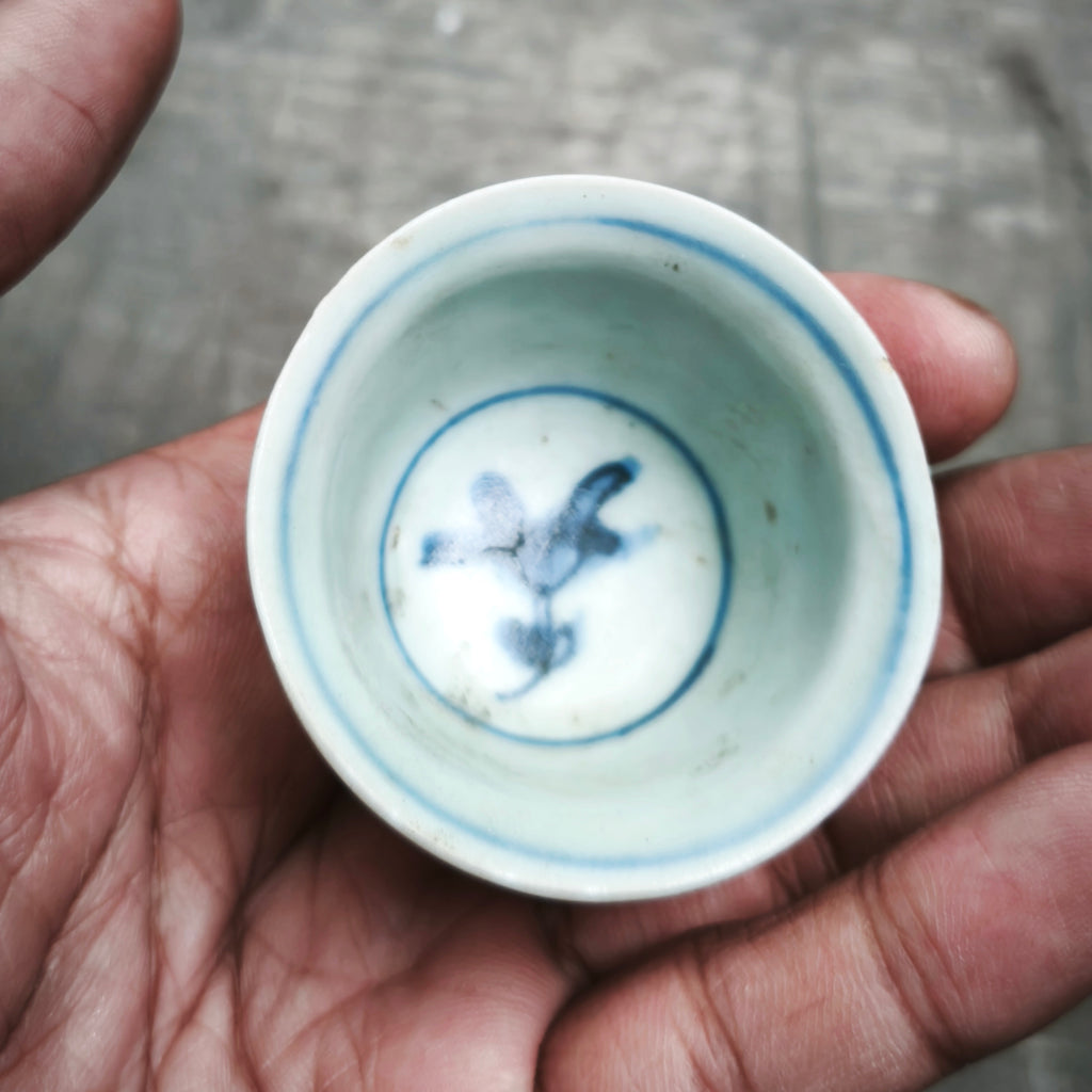 Ming Dynasty Porcelain Drinking Cup | ArtefactsHunter