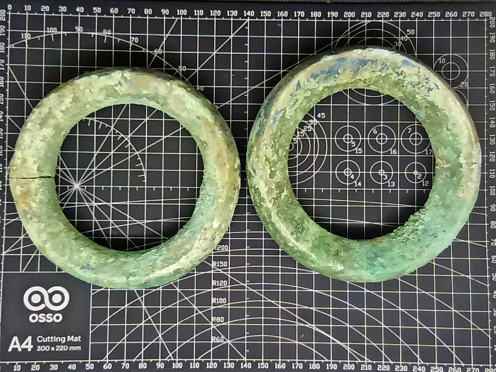 Dong Son Culture Bronze Ankle Bangles Pair Excavation Find | ArtefactsHunter
