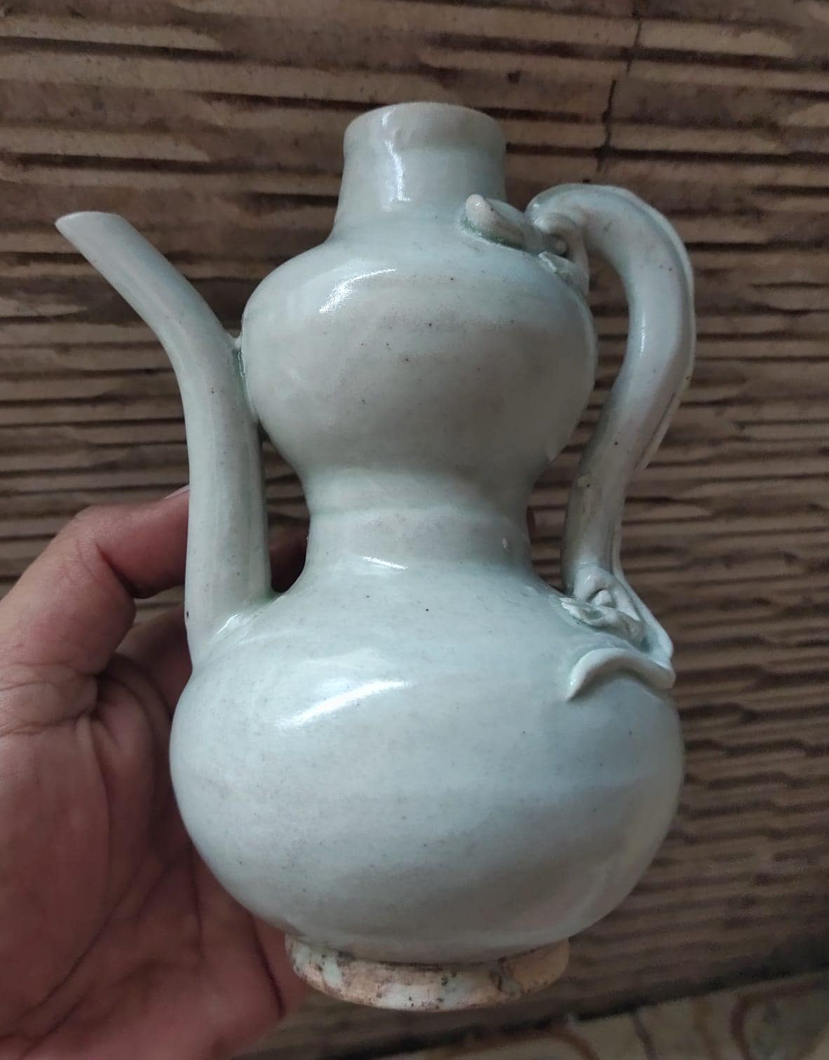 Song Dynasty Chinese Porcelain Ewer | ArtefactsHunter